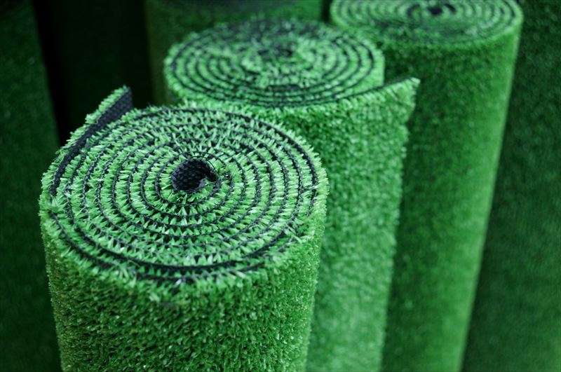 人工芝を自分で施工する際のコツは？