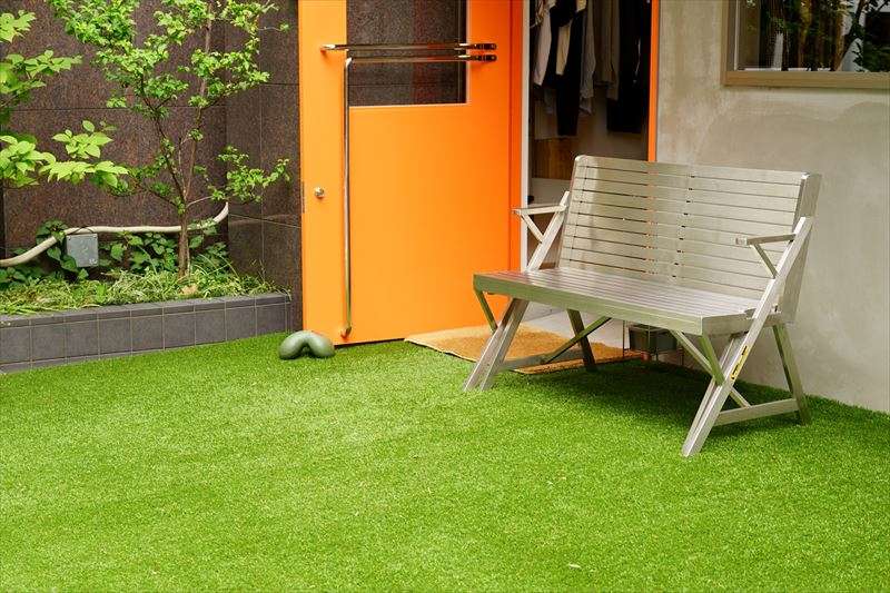 人工芝の色の選び方